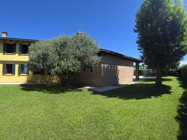 casa indipendente in vendita a San Giorgio delle Pertiche