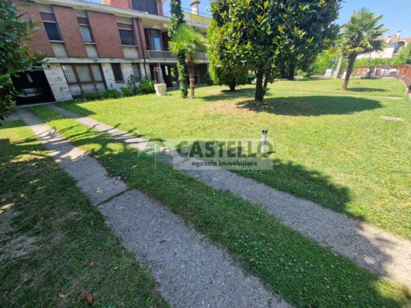 casa indipendente in vendita a San Giorgio delle Pertiche in zona Cavino