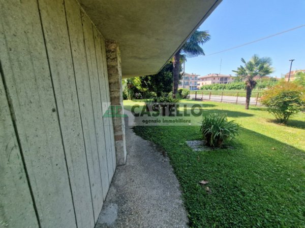 casa indipendente in vendita a San Giorgio delle Pertiche in zona Cavino
