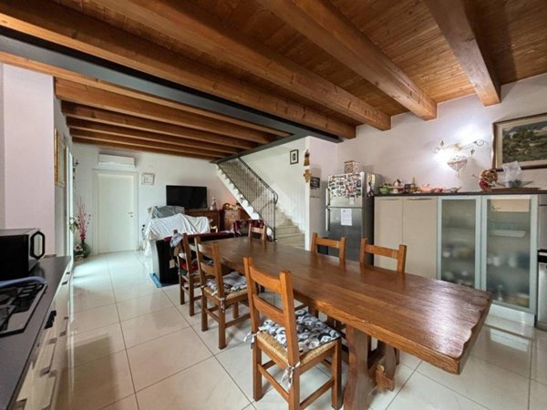 casa indipendente in vendita a San Giorgio delle Pertiche in zona Arsego