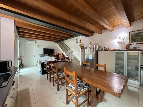 casa indipendente in vendita a San Giorgio delle Pertiche in zona Arsego