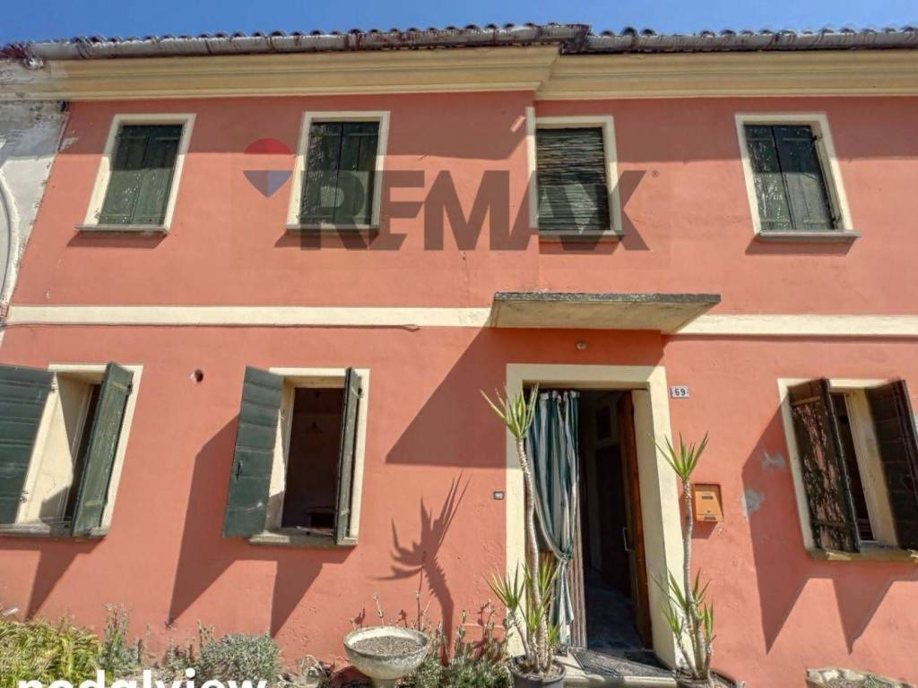 casa indipendente in vendita a San Giorgio delle Pertiche in zona Arsego