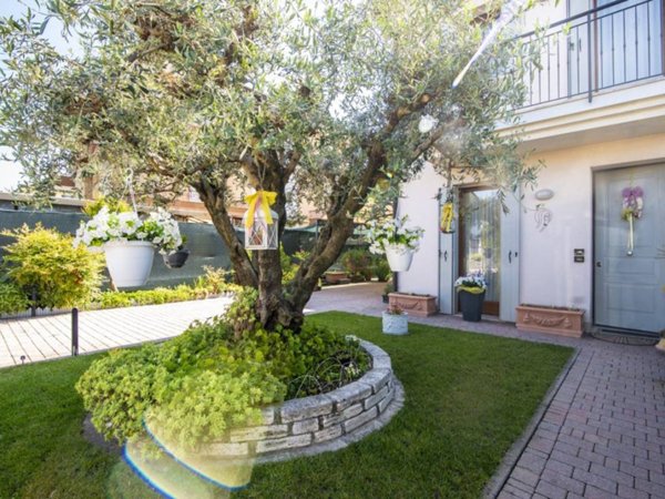 casa indipendente in vendita a San Giorgio delle Pertiche in zona Cavino