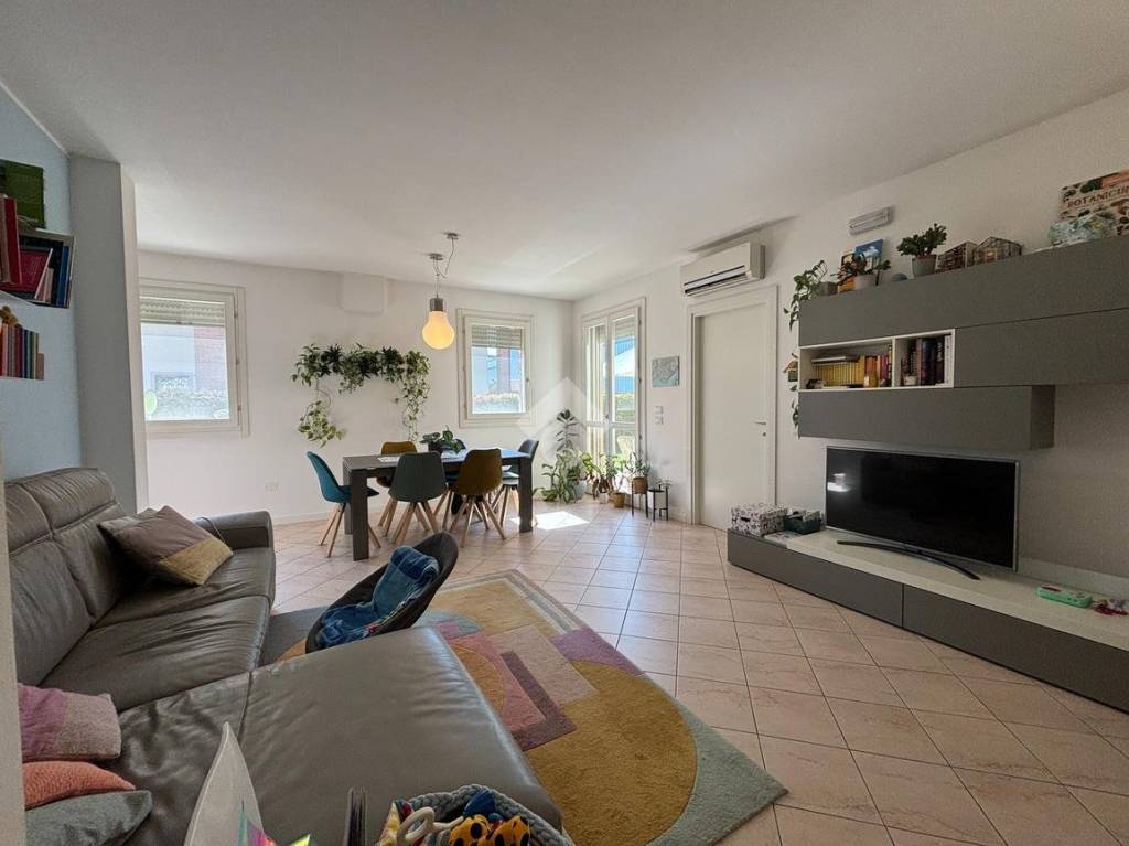 casa indipendente in vendita a San Giorgio delle Pertiche in zona Arsego