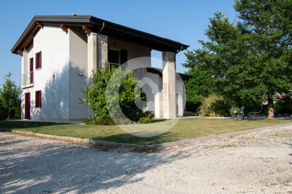 casa indipendente in vendita a San Giorgio delle Pertiche