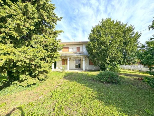 casa indipendente in vendita a San Giorgio in Bosco in zona Sant'Anna Morosina