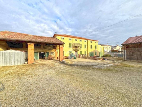 casa indipendente in vendita a San Giorgio in Bosco