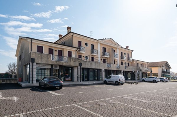 ufficio in vendita a San Giorgio in Bosco