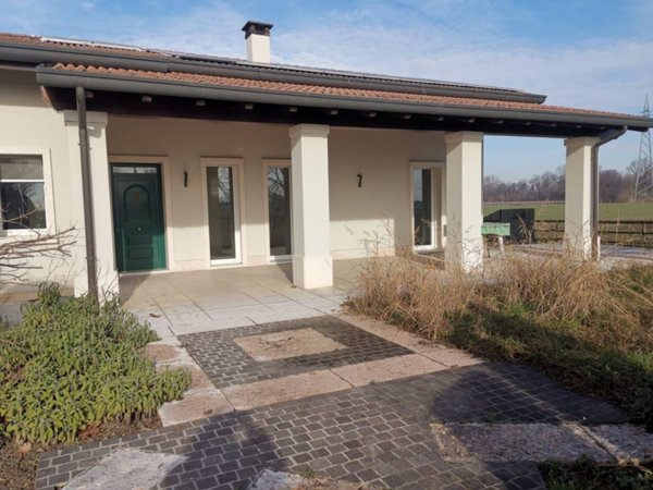 casa indipendente in vendita a San Giorgio in Bosco