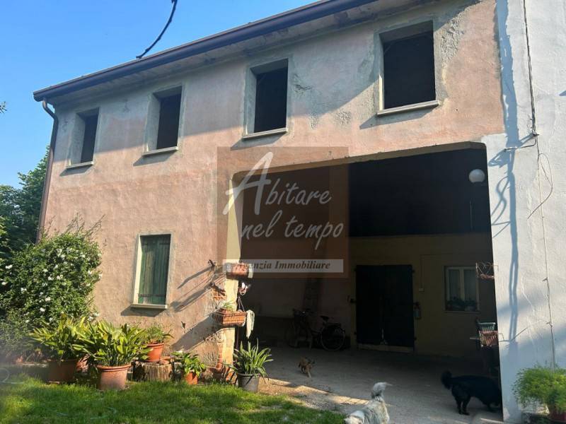 casale in vendita a San Giorgio in Bosco
