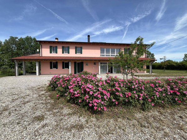 casa indipendente in vendita a San Giorgio in Bosco