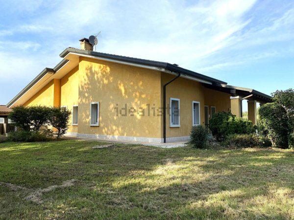casa indipendente in vendita a San Giorgio in Bosco in zona Paviola