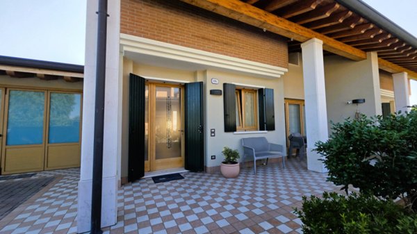 casa indipendente in vendita a San Giorgio in Bosco in zona Sant'Anna Morosina