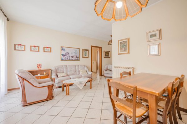 appartamento in vendita a San Giorgio in Bosco in zona Lobia