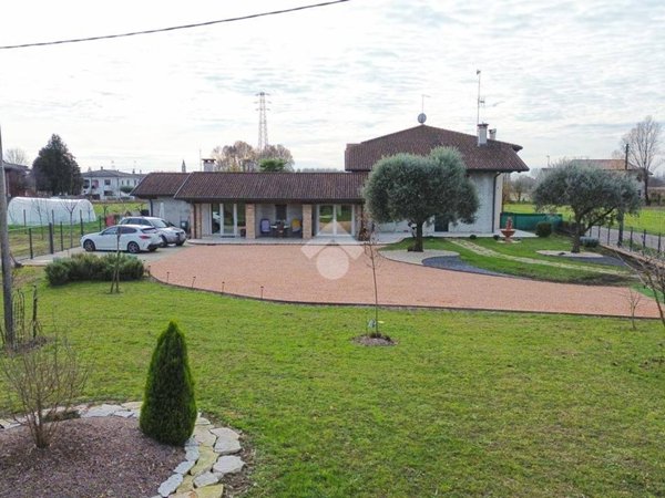 casa indipendente in vendita a San Giorgio in Bosco in zona Sant'Anna Morosina