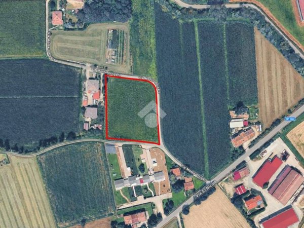 terreno edificabile in vendita a San Giorgio in Bosco