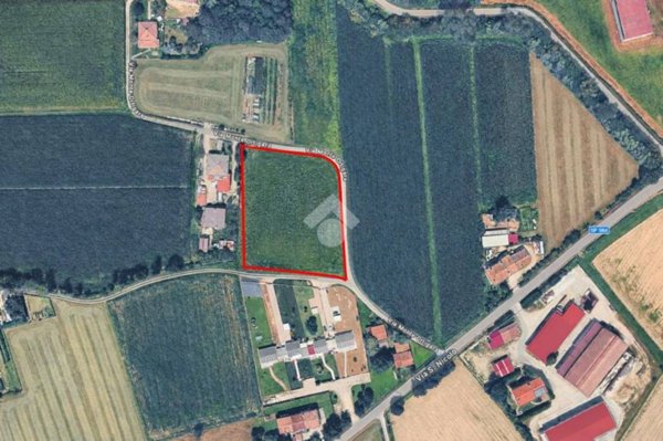 terreno edificabile in vendita a San Giorgio in Bosco
