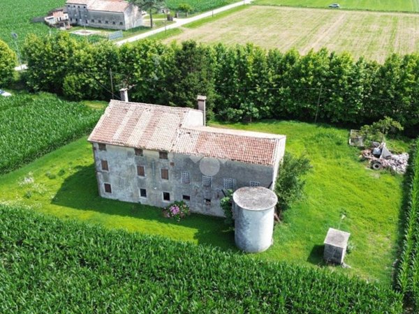 casa indipendente in vendita a San Giorgio in Bosco in zona Lobia