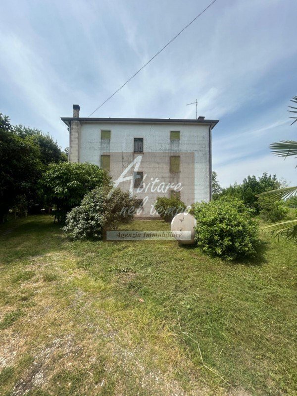 casa indipendente in vendita a San Giorgio in Bosco in zona Lobia