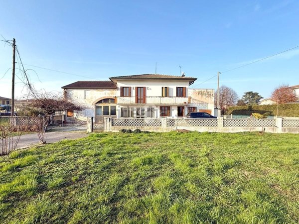 casa indipendente in vendita a San Giorgio in Bosco in zona Paviola