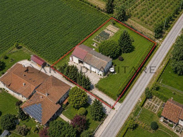 casa indipendente in vendita a San Giorgio in Bosco in zona Sant'Anna Morosina