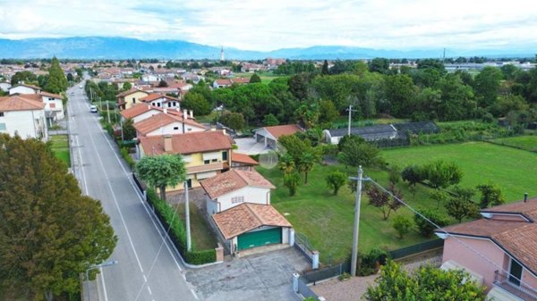 casa indipendente in vendita a San Martino di Lupari