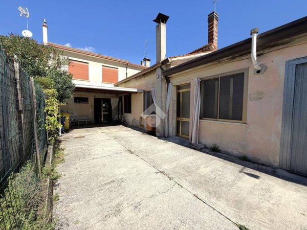 casa indipendente in vendita a San Martino di Lupari