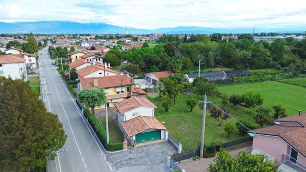 casa indipendente in vendita a San Martino di Lupari