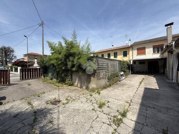 casa indipendente in vendita a San Martino di Lupari