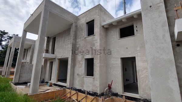 casa indipendente in vendita a San Martino di Lupari in zona Monastiero