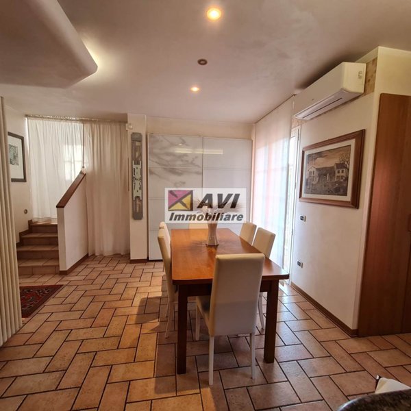 casa indipendente in vendita a San Martino di Lupari in zona Campagnalta