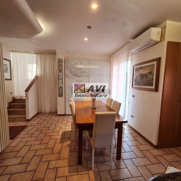 casa indipendente in vendita a San Martino di Lupari in zona Campagnalta