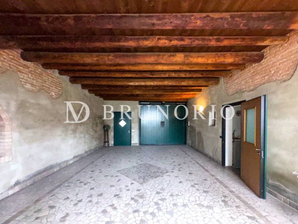 casa indipendente in vendita a San Martino di Lupari in zona Lovari