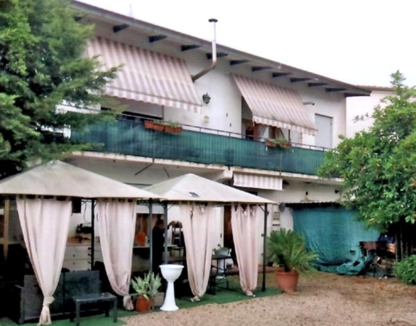 casa indipendente in vendita a San Martino di Lupari in zona Lovari
