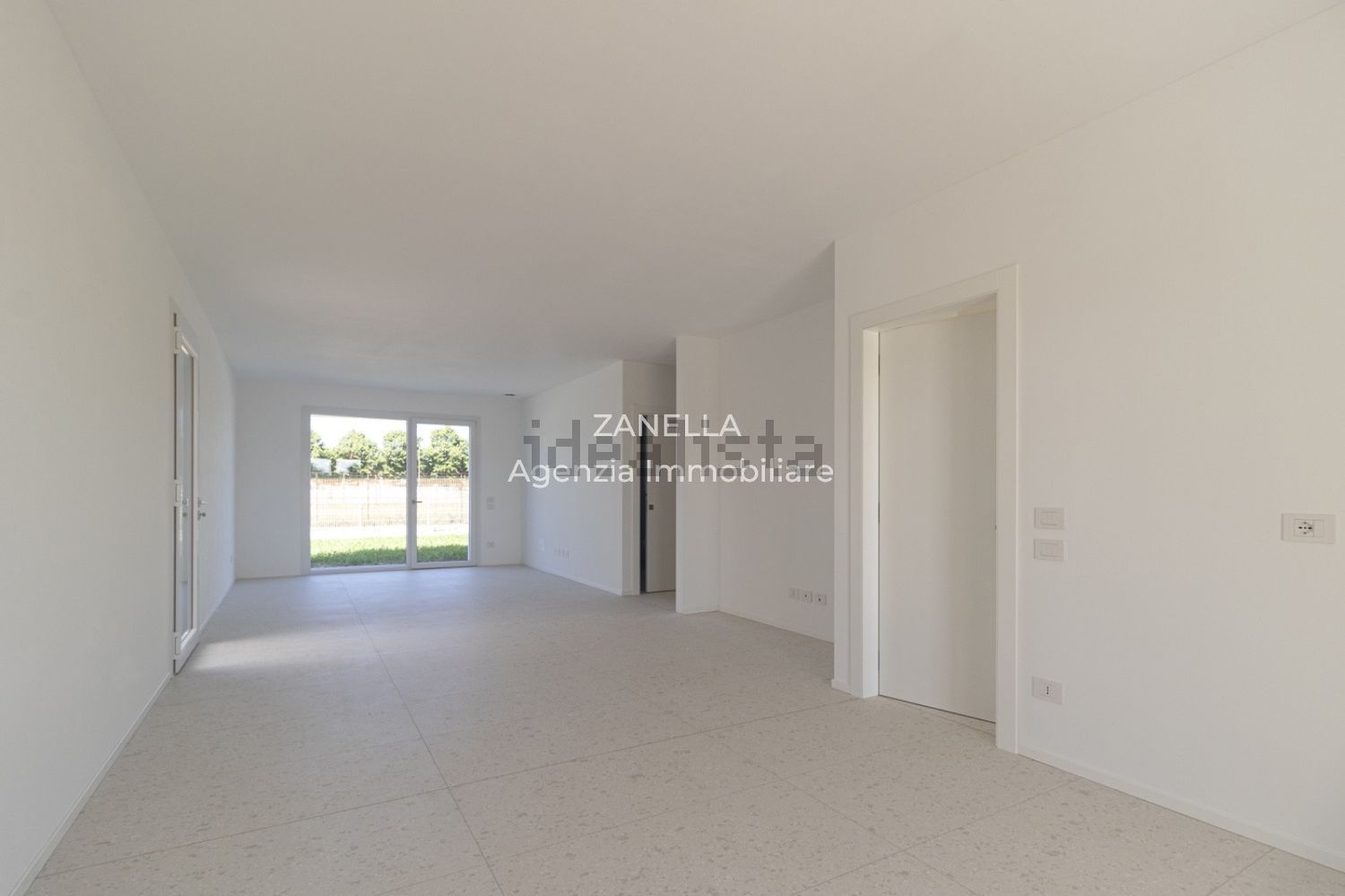 casa indipendente in vendita a San Martino di Lupari in zona Lovari