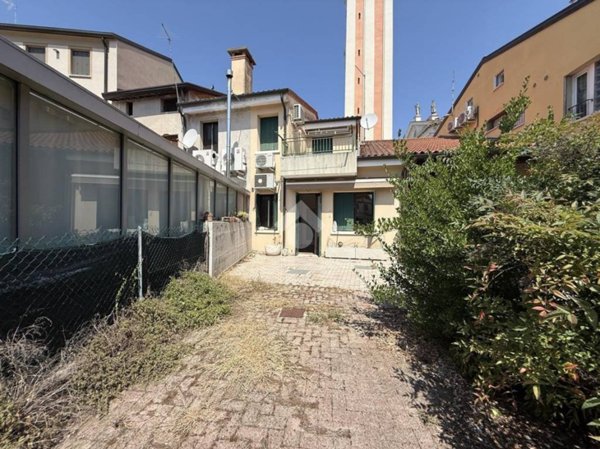casa indipendente in vendita a San Martino di Lupari