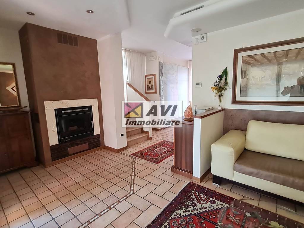 casa indipendente in vendita a San Martino di Lupari in zona Campagnalta
