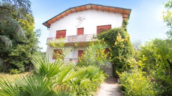 casa indipendente in vendita a San Pietro in Gu
