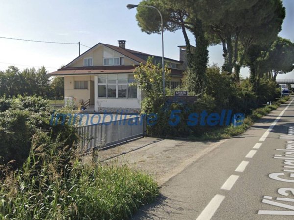 negozio in vendita a San Pietro in Gu