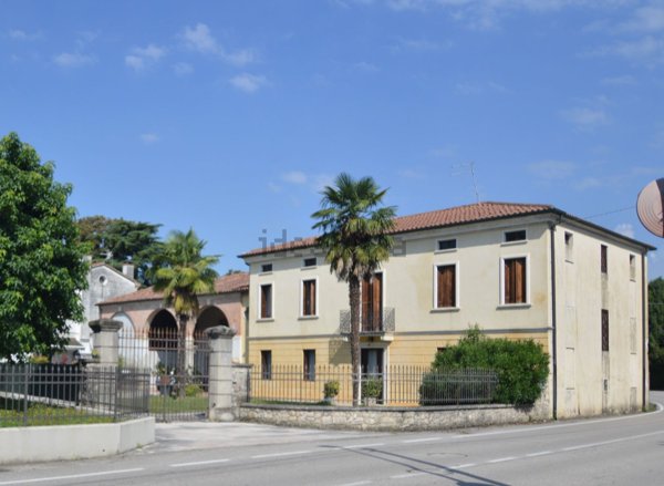 casa indipendente in vendita a San Pietro in Gu