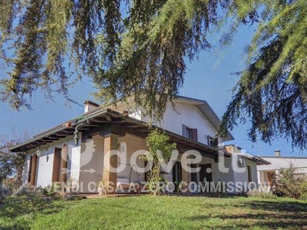 casa indipendente in vendita a San Pietro in Gu