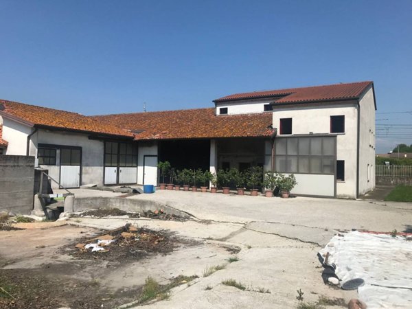 casa indipendente in vendita a San Pietro in Gu in zona Armedola