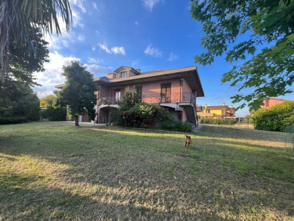 casa indipendente in vendita a San Pietro Viminario
