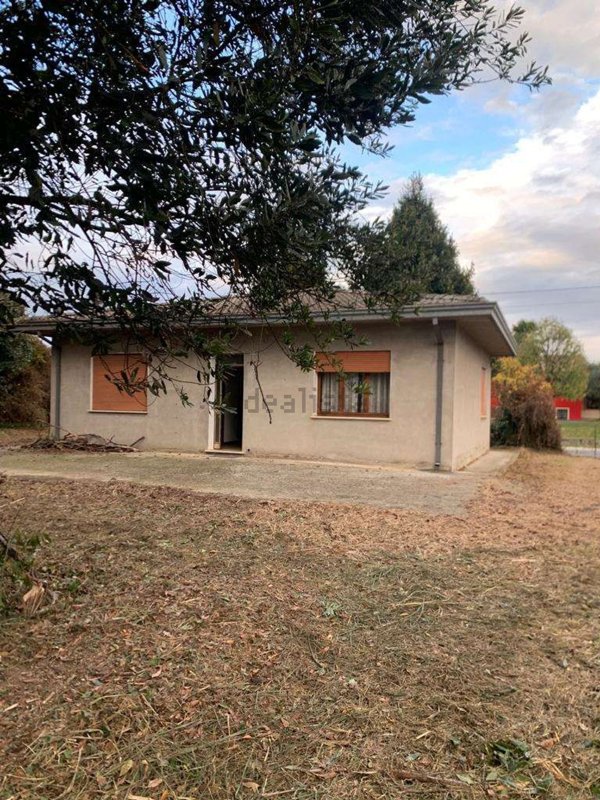 casa indipendente in vendita a San Pietro Viminario