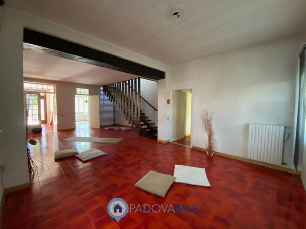 casa indipendente in vendita a San Pietro Viminario