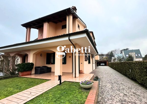 casa indipendente in vendita a San Pietro Viminario
