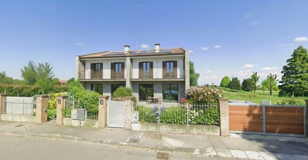 casa indipendente in vendita a San Pietro Viminario