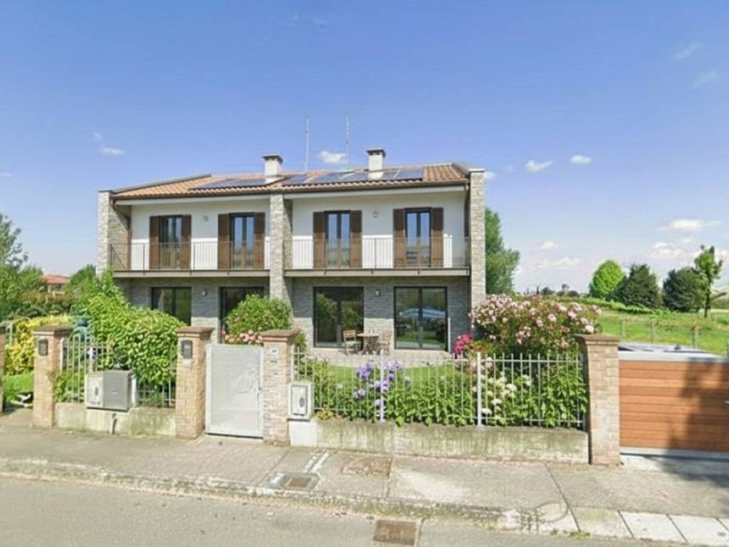 terreno edificabile in vendita a San Pietro Viminario