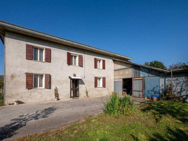 casa indipendente in vendita a San Pietro Viminario