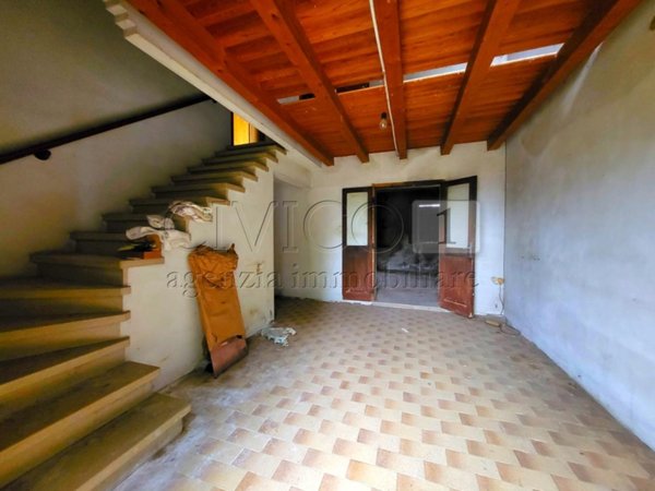 casa indipendente in vendita a Santa Giustina in Colle